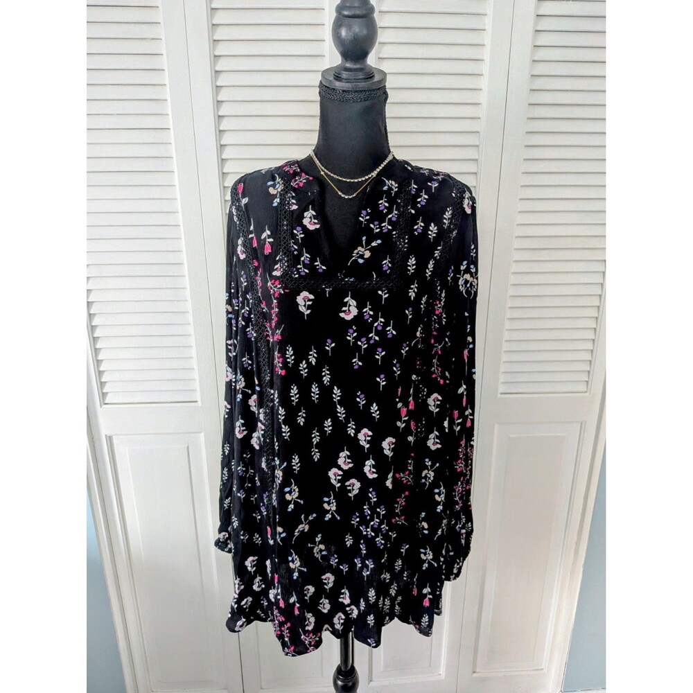 Lane Bryant Blouse Womens 14/16 Black Floral Long Sleeve VNeck Romantic Boho Top